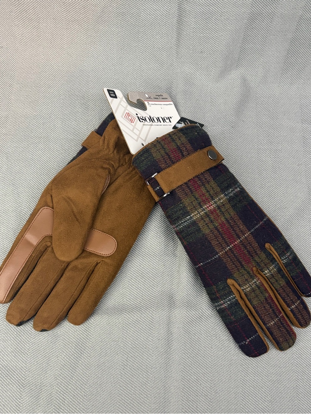 NWT Isotoner plaid and brown, micro suede winter gloves, size medium smart touch